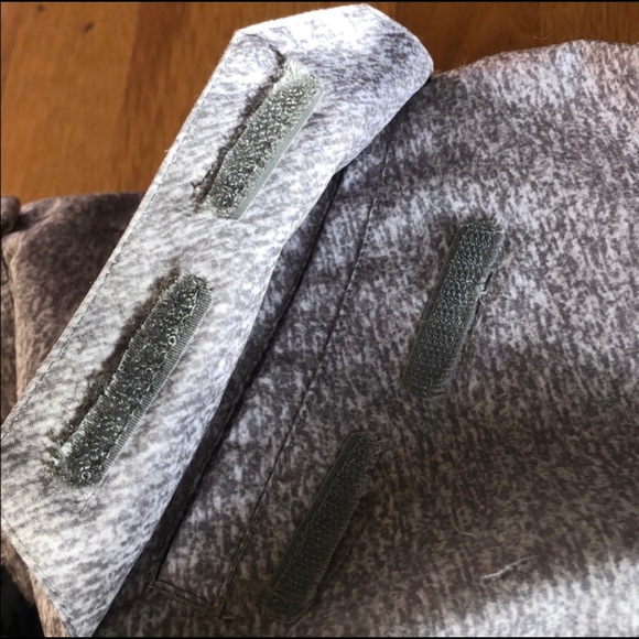 Unisex Kids Spyder Thinsulate Ski Snowboarding Pants sz 8 in light grey + black - Picture 9 of 9